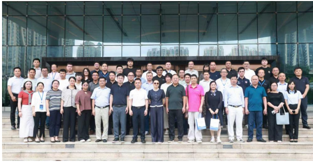 质量安全与营养品质评价岗参与《木薯淀粉》国家标准修订启动会