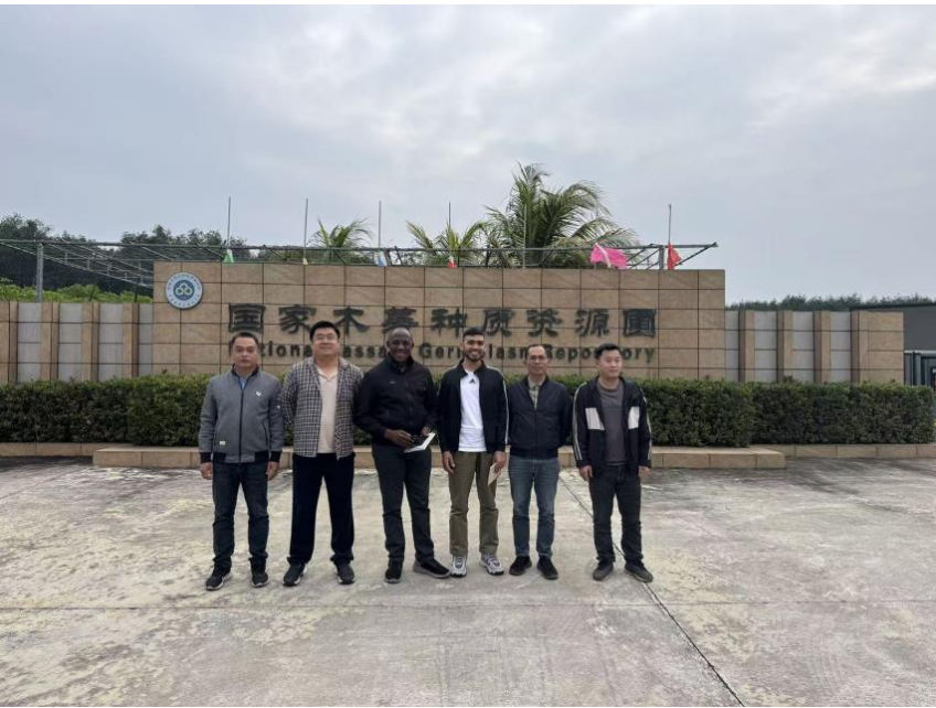 尼日利亚著名木薯科学家Mark Hassan Tokula博士到访国家木薯种质资源圃、促进中非木薯科技合作再升级